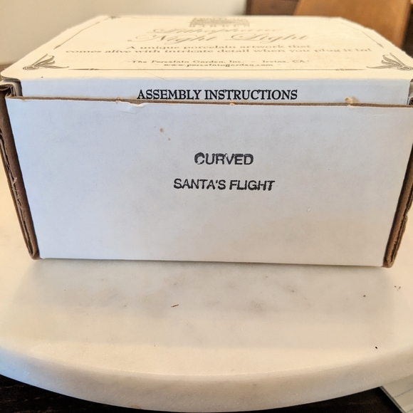 Porcelain Nightlight - Santa's Flight - Picture 5 of 6